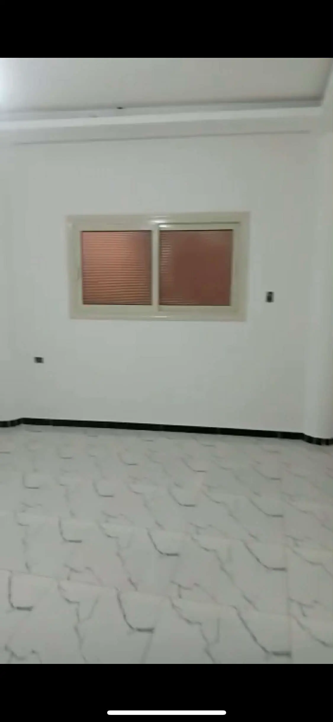 شقة 120 متر للبيع في الحمرايا – تشطيب سوبر لوكس – برج جديد دور رابع بإسانسير